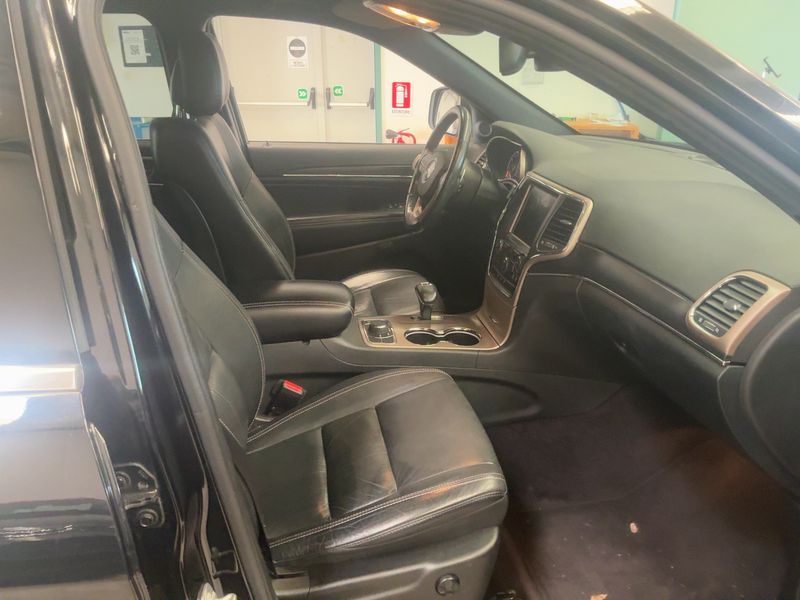 Jeep Grand Cherokee 3.0 CRD Limited 2016 – снимка 16