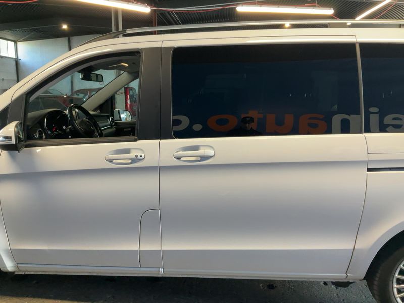 Mercedes-Benz V-Klasse V 220 d kompakt BlueTEC Edition 2019 – снимка 4