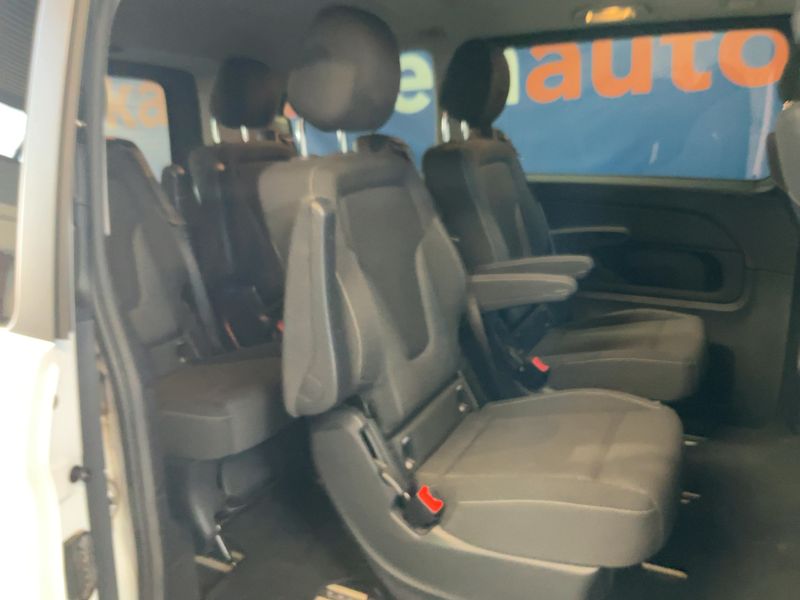 Mercedes-Benz V-Klasse V 220 d kompakt BlueTEC Edition 2019 – снимка 19