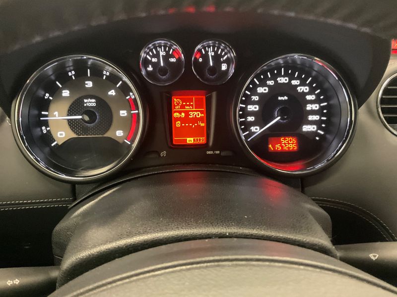 Peugeot RCZ 2.0 HDi Basis 2010 – снимка 18