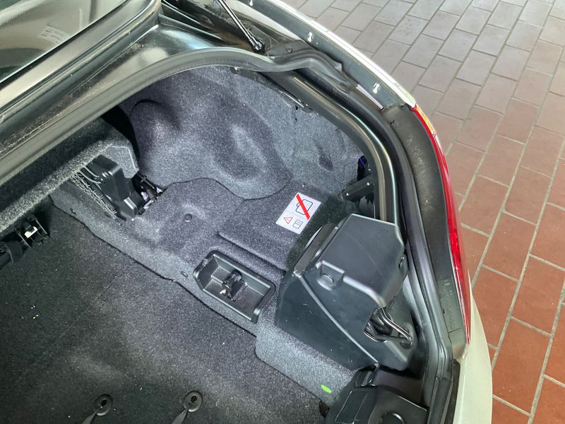 BMW Z4 sDrive 20i 2013 – снимка 33