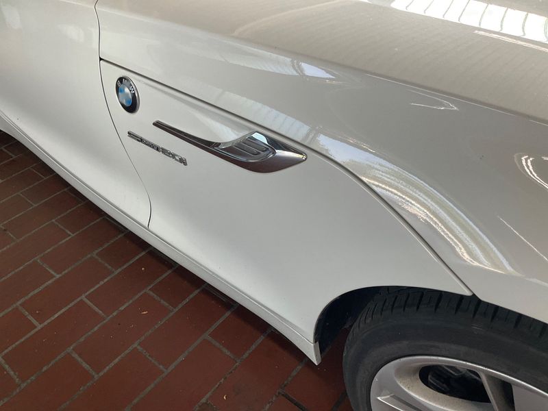 BMW Z4 sDrive 20i 2013 – снимка 22