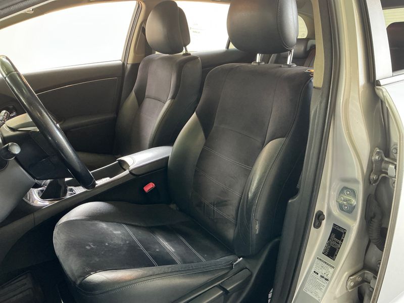 Toyota Avensis 2.0 D-4D 2014 – снимка 26