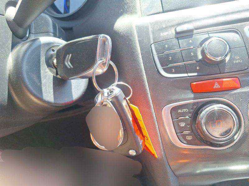 Citroen C4 1.6 HDi Exclusive 2011 – снимка 20