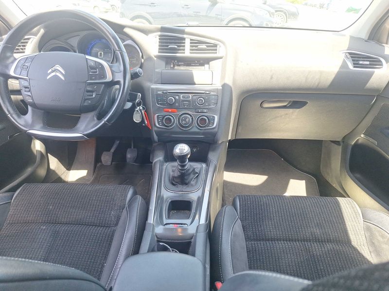Citroen C4 1.6 HDi Exclusive 2011 – снимка 11