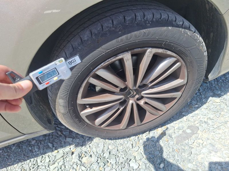 Citroen C4 1.6 HDi Exclusive 2011 – снимка 34