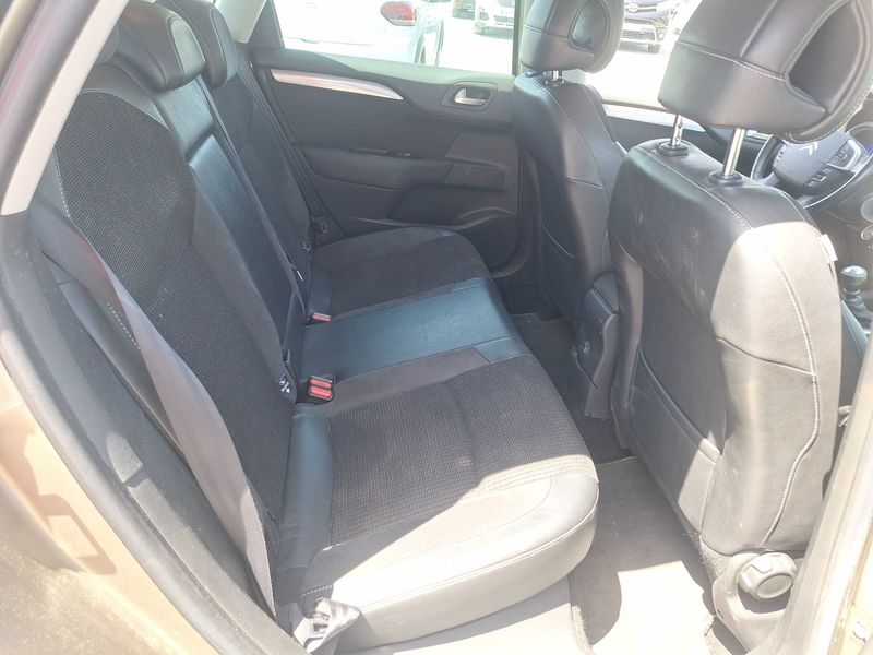 Citroen C4 1.6 HDi Exclusive 2011 – снимка 13