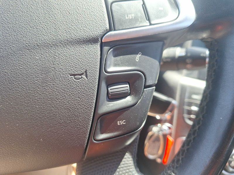 Citroen C4 1.6 HDi Exclusive 2011 – снимка 27