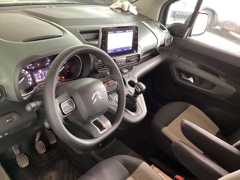 Citroen Berlingo 1.5 Blue-HDi Shine M 2019 – снимка 25