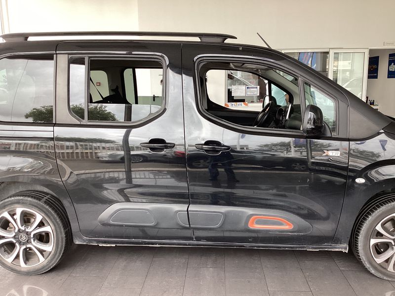 Citroen Berlingo 1.5 Blue-HDi Shine M 2019 – снимка 10