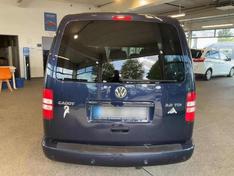 Volkswagen Caddy 2.0 TDI Roncalli Trendline 2011 – снимка на щета