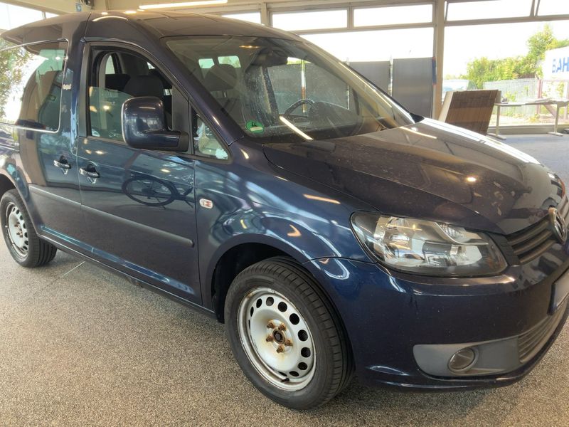 Volkswagen Caddy 2.0 TDI Roncalli Trendline 2011 – снимка на щета