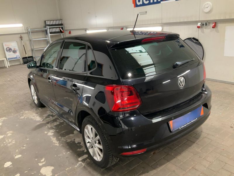 Volkswagen Polo 1.4 TDI Lounge BlueMotion Tech 2015 – снимка 6