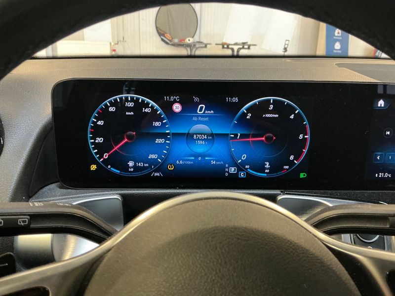Mercedes-Benz GLB-Klasse GLB 200 d Style 2022 – снимка 19