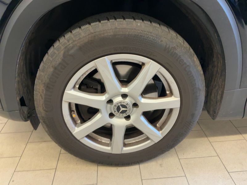 Mercedes-Benz GLB-Klasse GLB 200 d Style 2022 – снимка 3