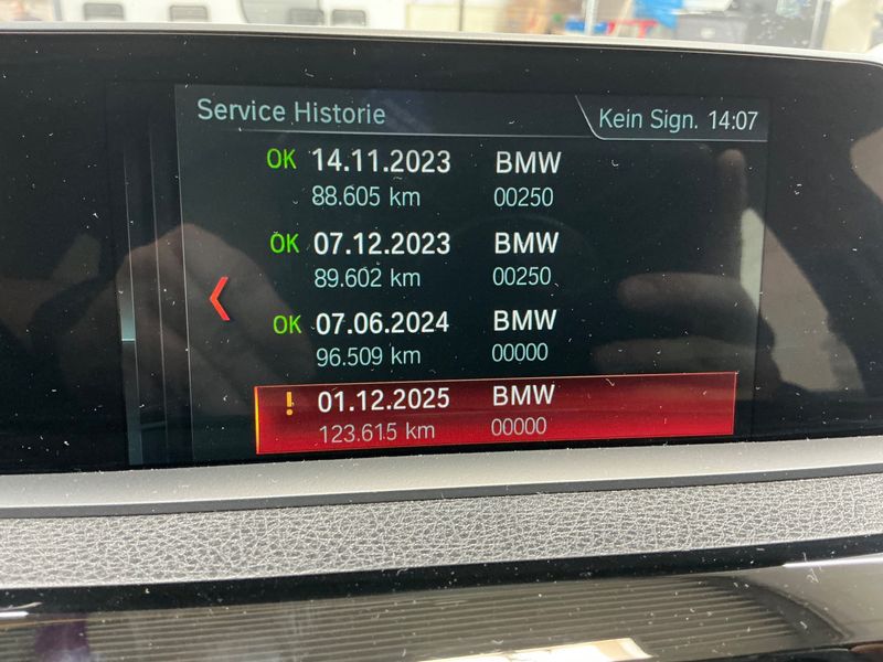BMW 3er 318d Sport Line 2017 – снимка 25