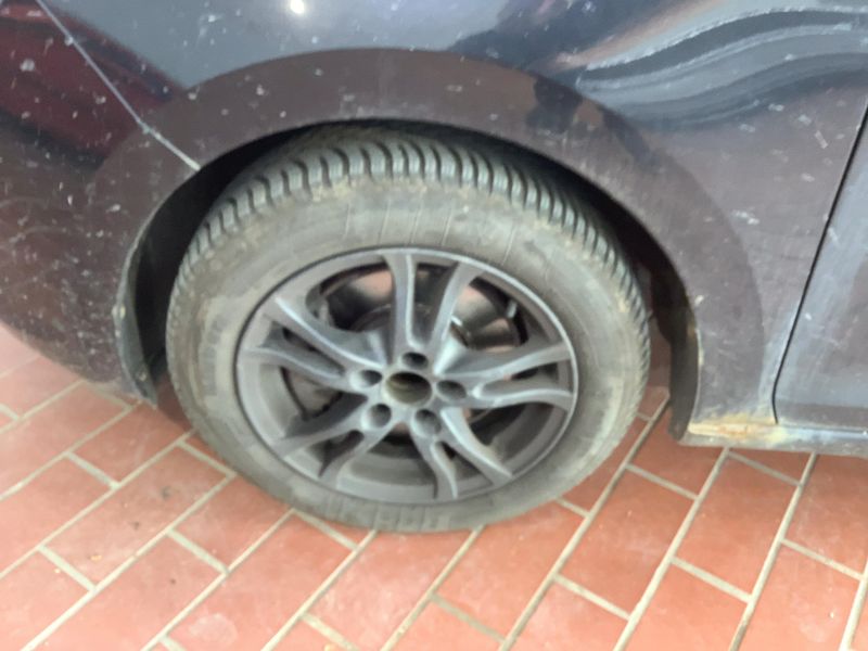 Skoda Rapid Spaceback 1.2 TSI Emotion Plus 2015 – снимка 3