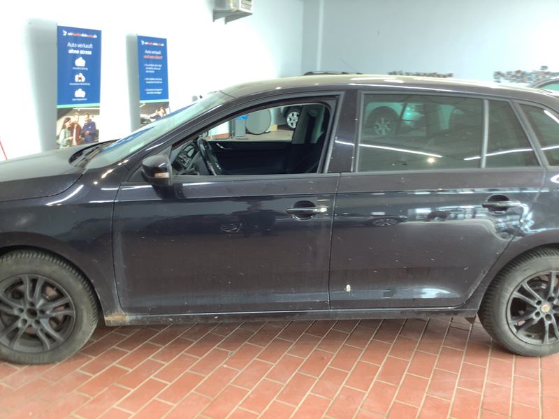 Skoda Rapid Spaceback 1.2 TSI Emotion Plus 2015 – снимка 4