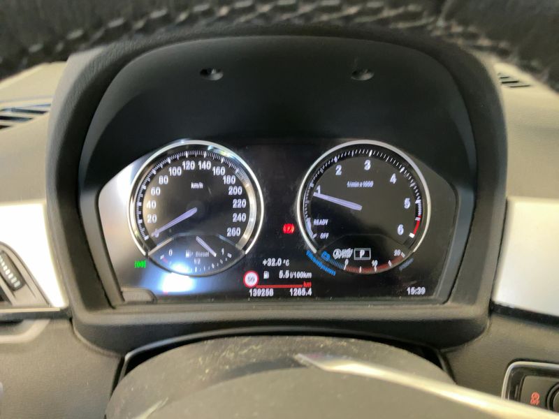 BMW X1 xDrive 18d Advantage 2019 – снимка 18