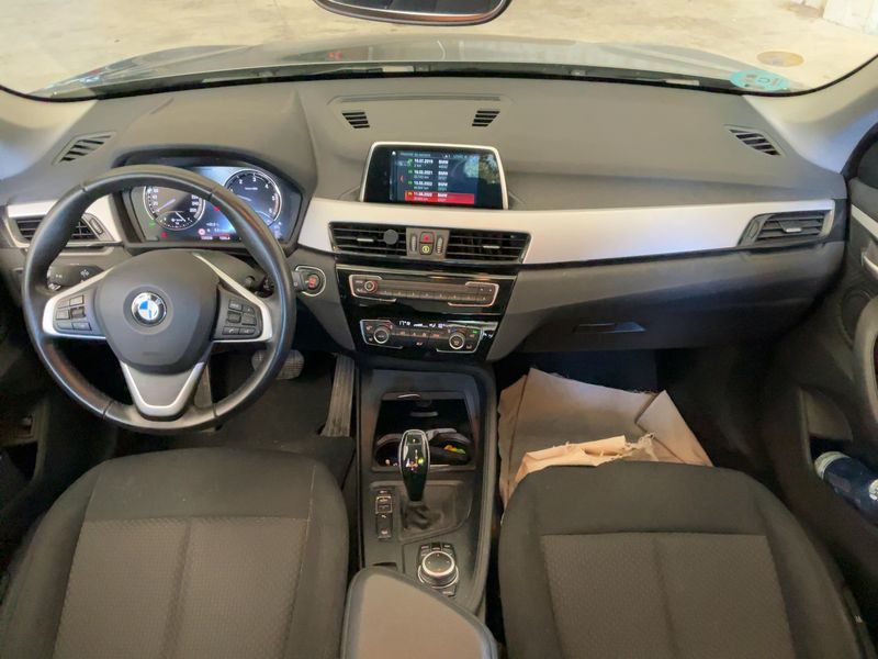 BMW X1 xDrive 18d Advantage 2019 – снимка 17