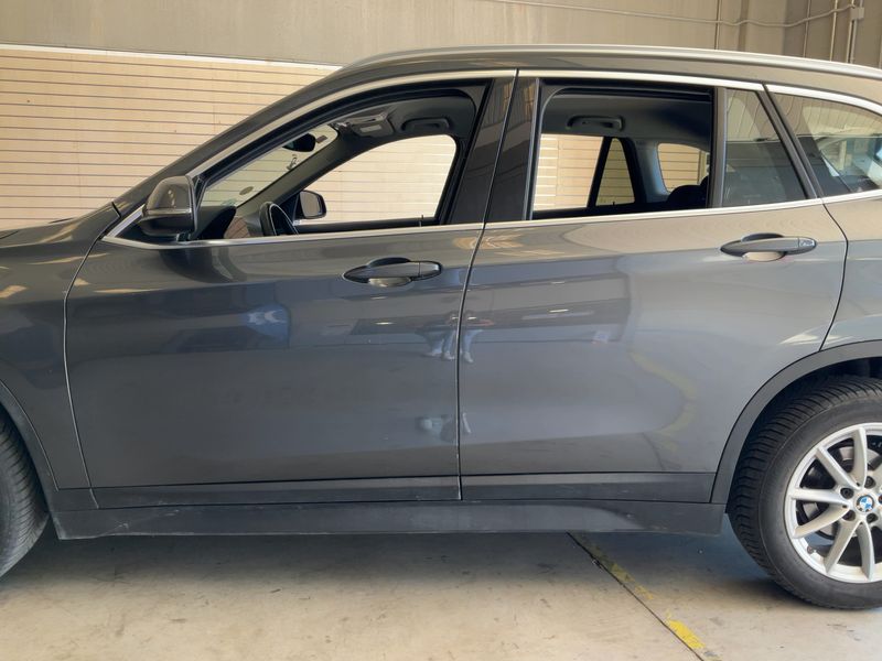 BMW X1 xDrive 18d Advantage 2019 – снимка 4