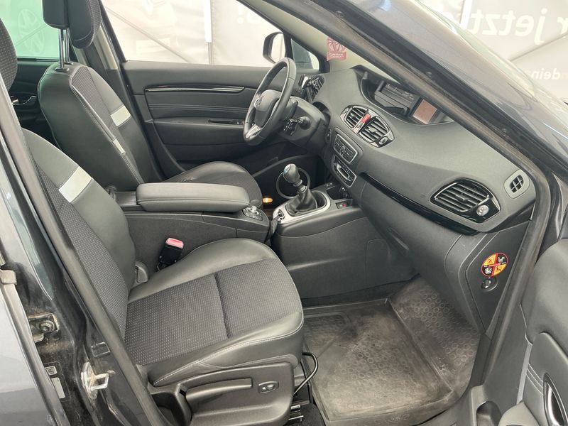 Renault Scenic 1.4 TCe Dynamique 2011 – снимка 3