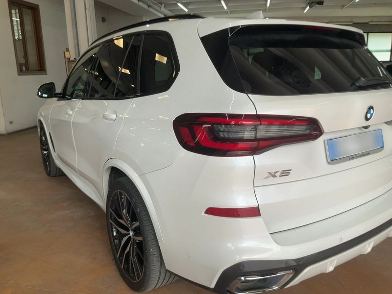 BMW X5 xDrive 30d Mild-Hybrid M Sport 2021 – снимка 6