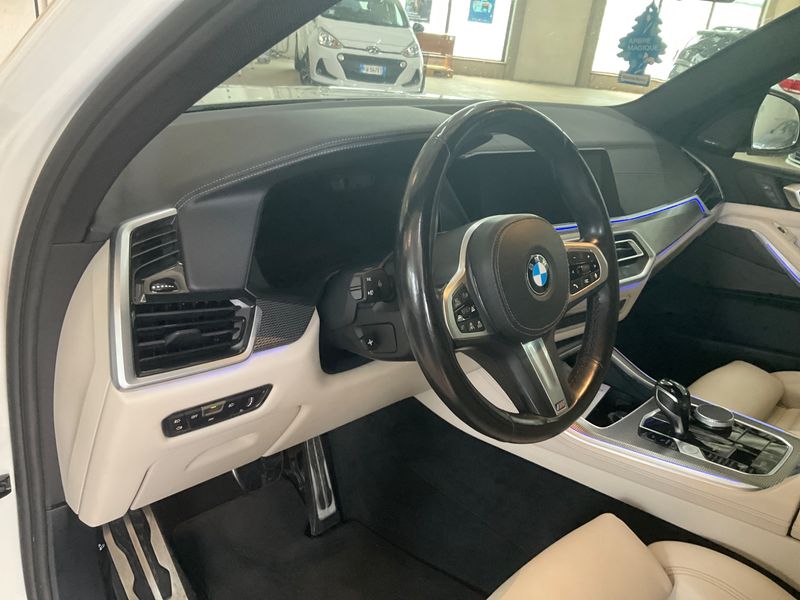 BMW X5 xDrive 30d Mild-Hybrid M Sport 2021 – снимка 22