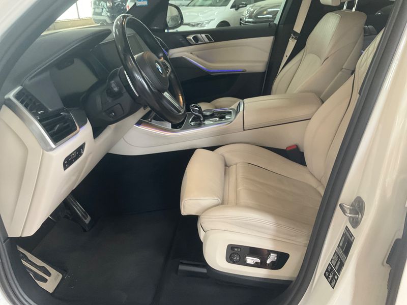 BMW X5 xDrive 30d Mild-Hybrid M Sport 2021 – снимка 23
