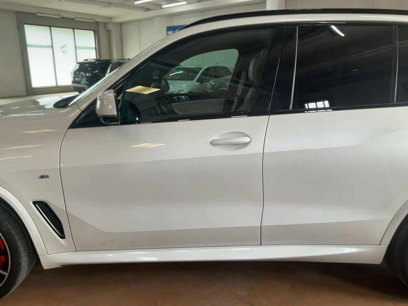BMW X5 xDrive 30d Mild-Hybrid M Sport 2021 – снимка 4