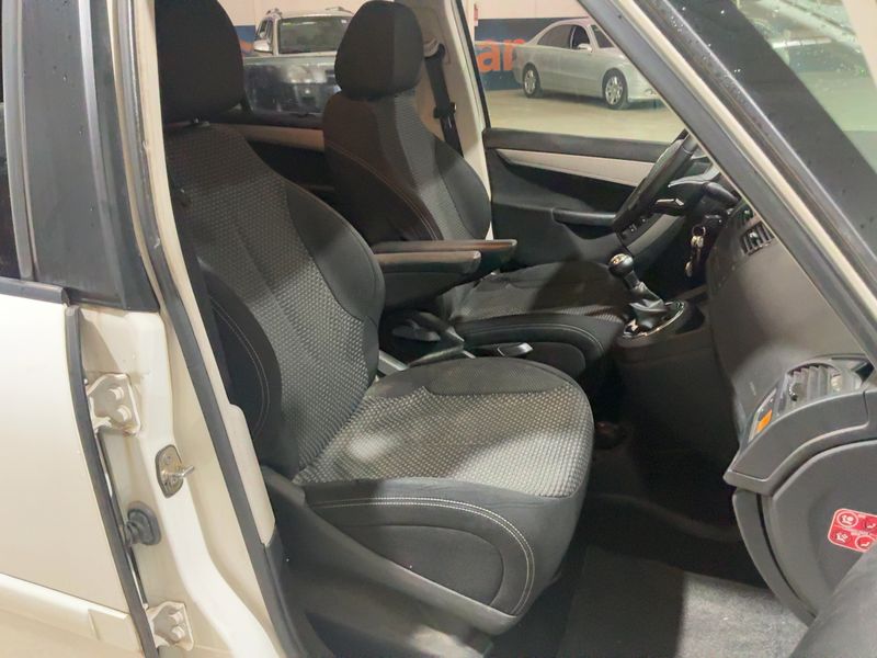 Citroen C4 Grand Picasso 1.6 VTi Seduction 2013 – снимка 11