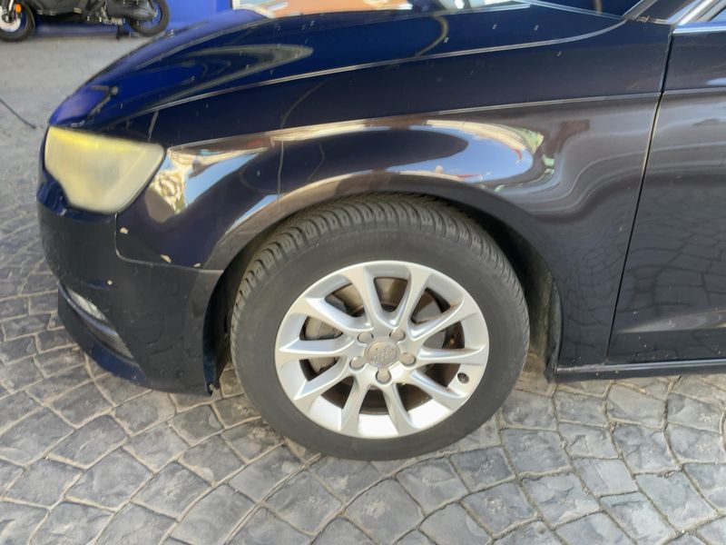 Audi A3 Sportback 1.6 TDI Attraction 2014 – снимка на щета 3
