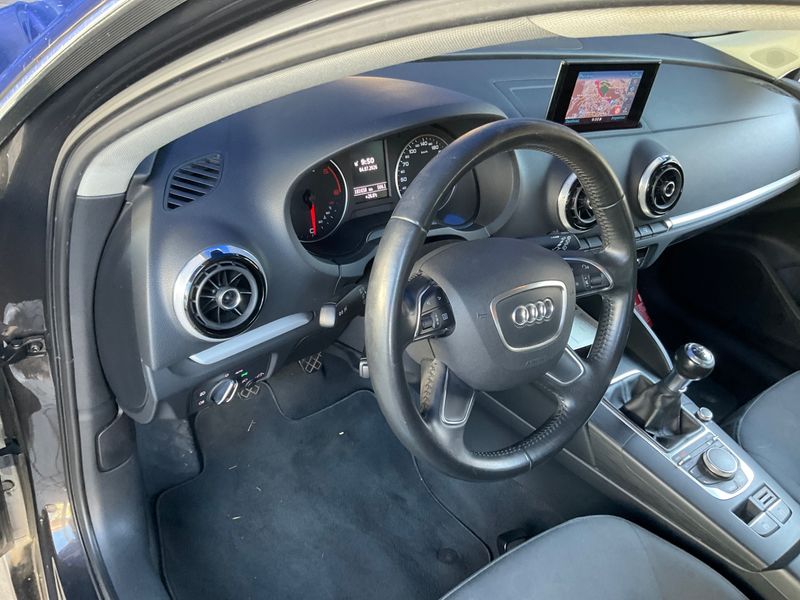 Audi A3 Sportback 1.6 TDI Attraction 2014 – снимка на щета 31