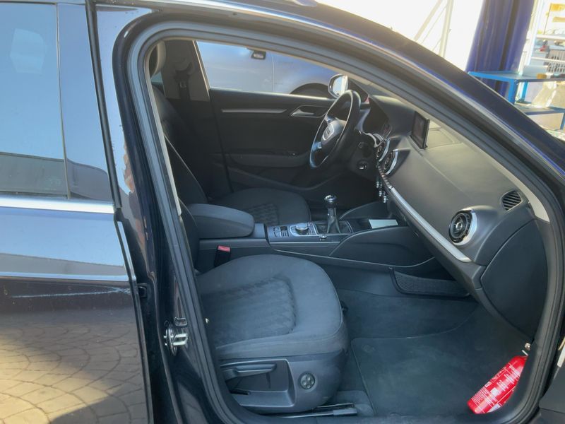 Audi A3 Sportback 1.6 TDI Attraction 2014 – снимка 16