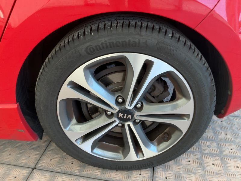 Kia cee'd 1.6 CRDi GT Line 2016 – снимка 5