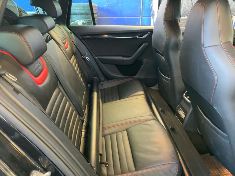 Skoda Octavia 2.0 TSI RS 2015 – снимка 20