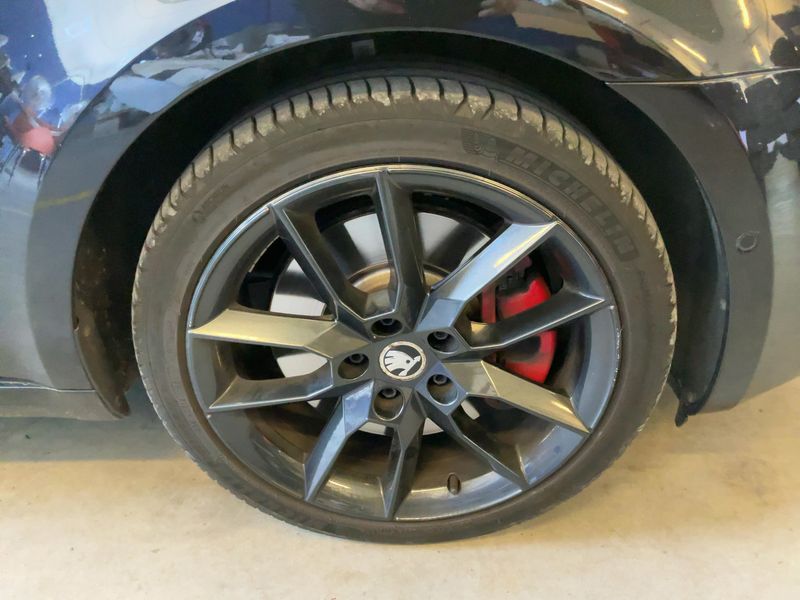 Skoda Octavia 2.0 TSI RS 2015 – снимка 11