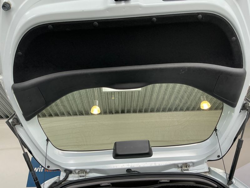 Honda Jazz 1.5 i-MMD Hybrid Elegance 2022 – снимка 31