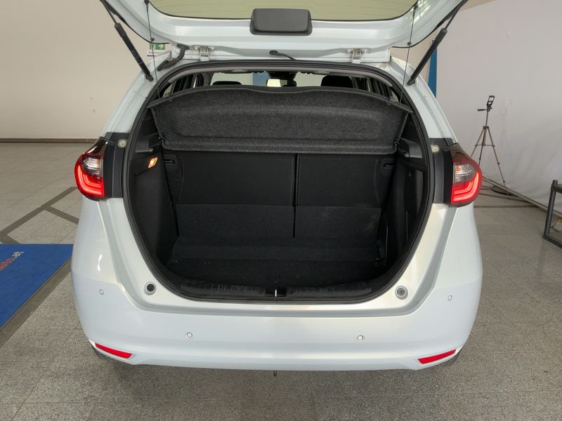 Honda Jazz 1.5 i-MMD Hybrid Elegance 2022 – снимка 15