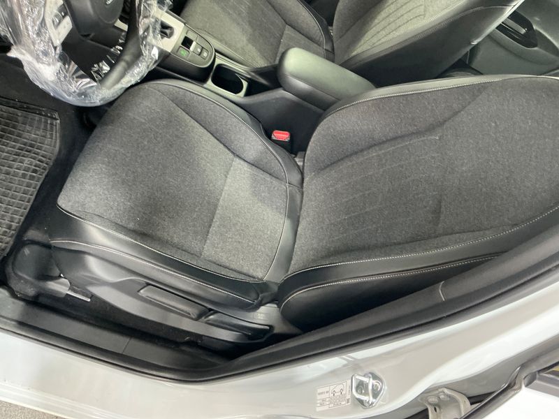 Honda Jazz 1.5 i-MMD Hybrid Elegance 2022 – снимка 29