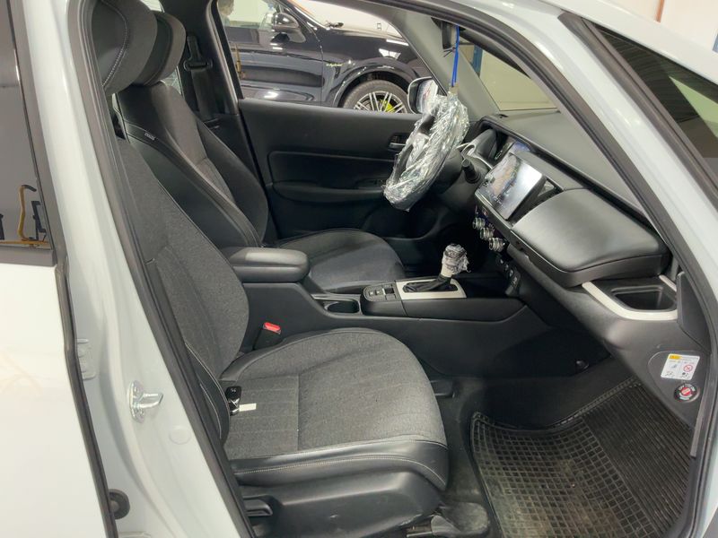 Honda Jazz 1.5 i-MMD Hybrid Elegance 2022 – снимка 16