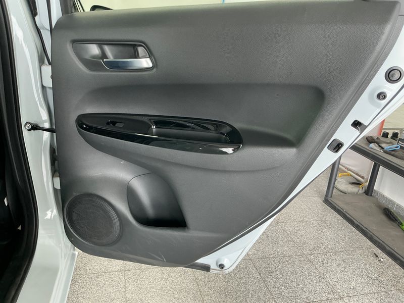 Honda Jazz 1.5 i-MMD Hybrid Elegance 2022 – снимка 32