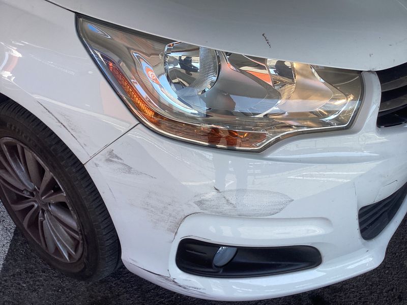 Citroen C4 1.6 HDi Tendance 2011 – снимка на щета 42