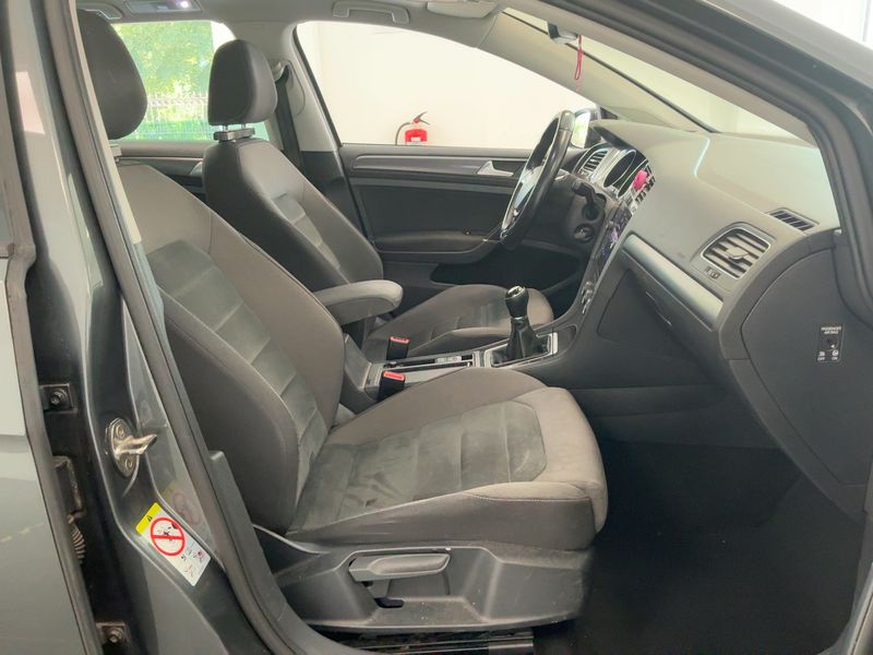 Volkswagen Golf VII 1.6 TDI Comfortline BlueMotion Tech 2018 – снимка 16