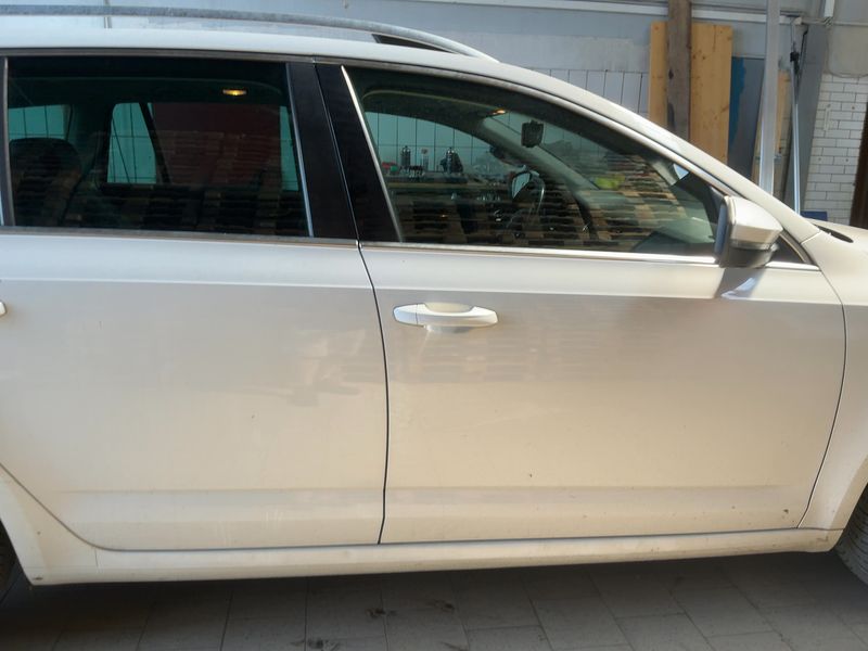 Skoda Octavia 2.0 TDI Elegance 2014 – снимка 10