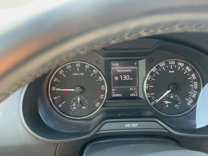 Skoda Octavia 2.0 TDI Elegance 2014 – снимка 19