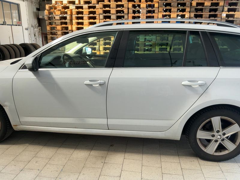 Skoda Octavia 2.0 TDI Elegance 2014 – снимка 4