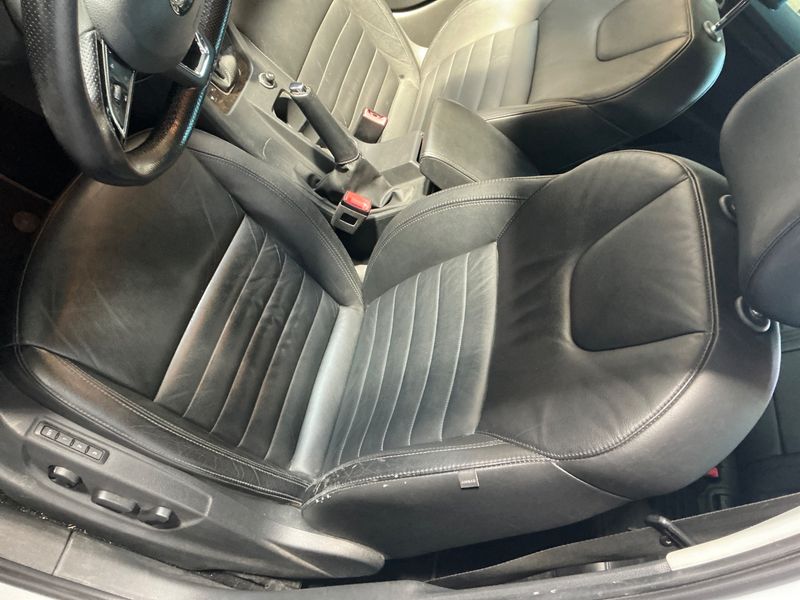 Skoda Octavia 2.0 TDI Elegance 2014 – снимка 39