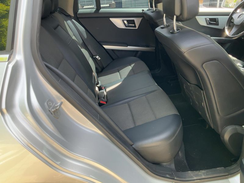 Mercedes-Benz GLK-Klasse GLK 220 CDI 4Matic BlueEfficiency 2011 – снимка 19