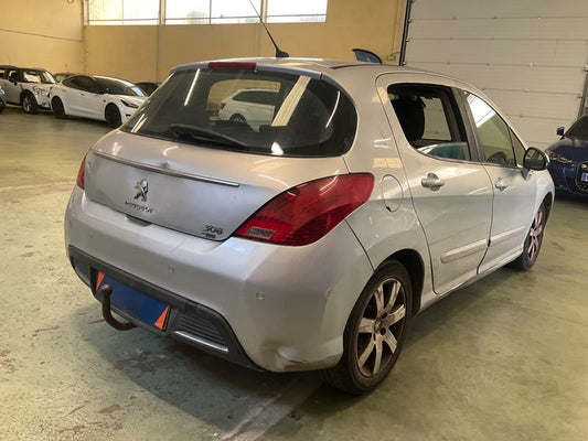 Peugeot 308 1.6 HDi Allure 2011 – снимка 2